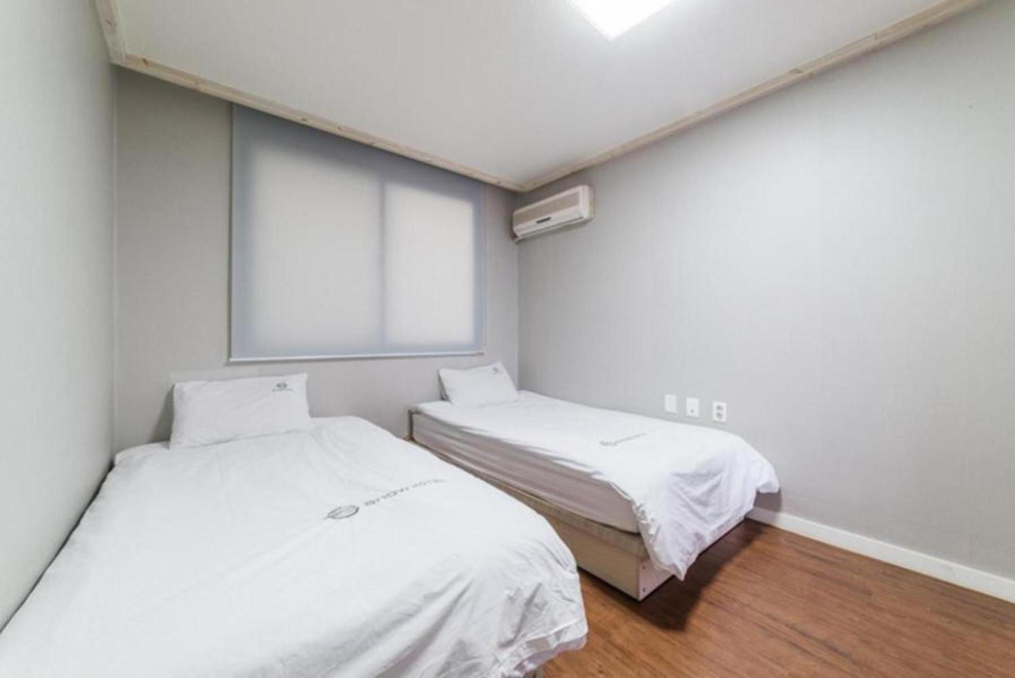 Show Hotel Haeundae Busan Exterior photo