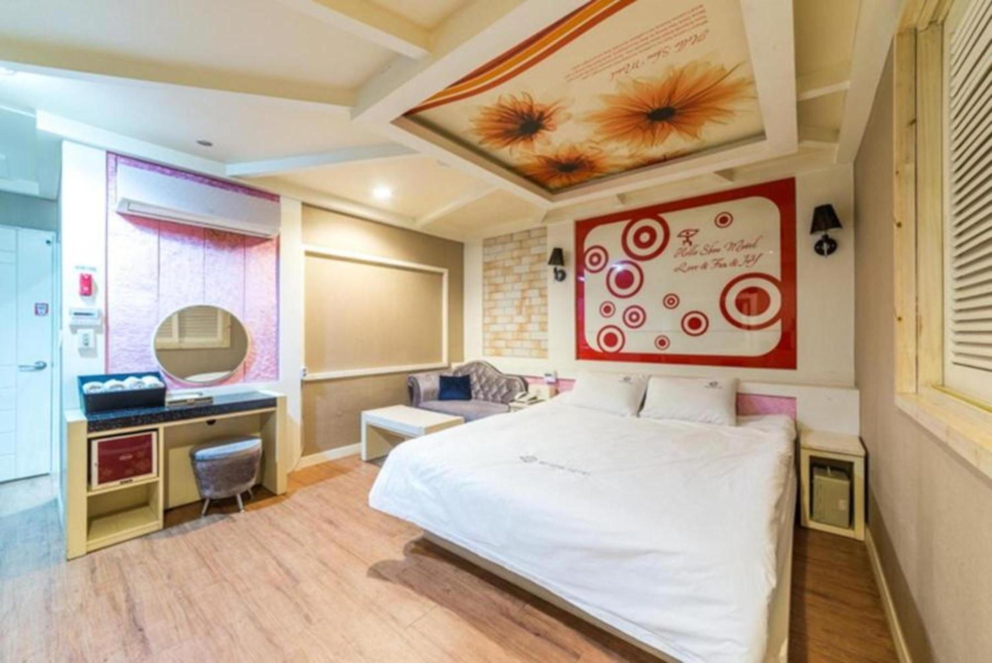 Show Hotel Haeundae Busan Exterior photo